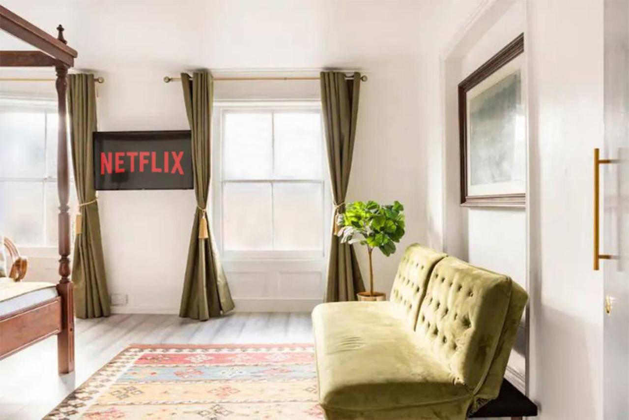 Victorian Style Apartment W/ Four-Poster Bed In Camden Town Londres Exterior foto